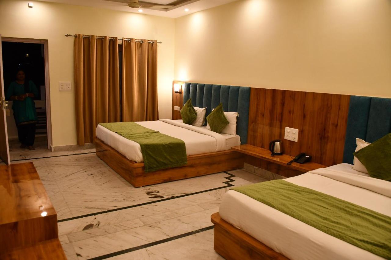 רישיקש Shivansh Inn Resort מראה חיצוני תמונה