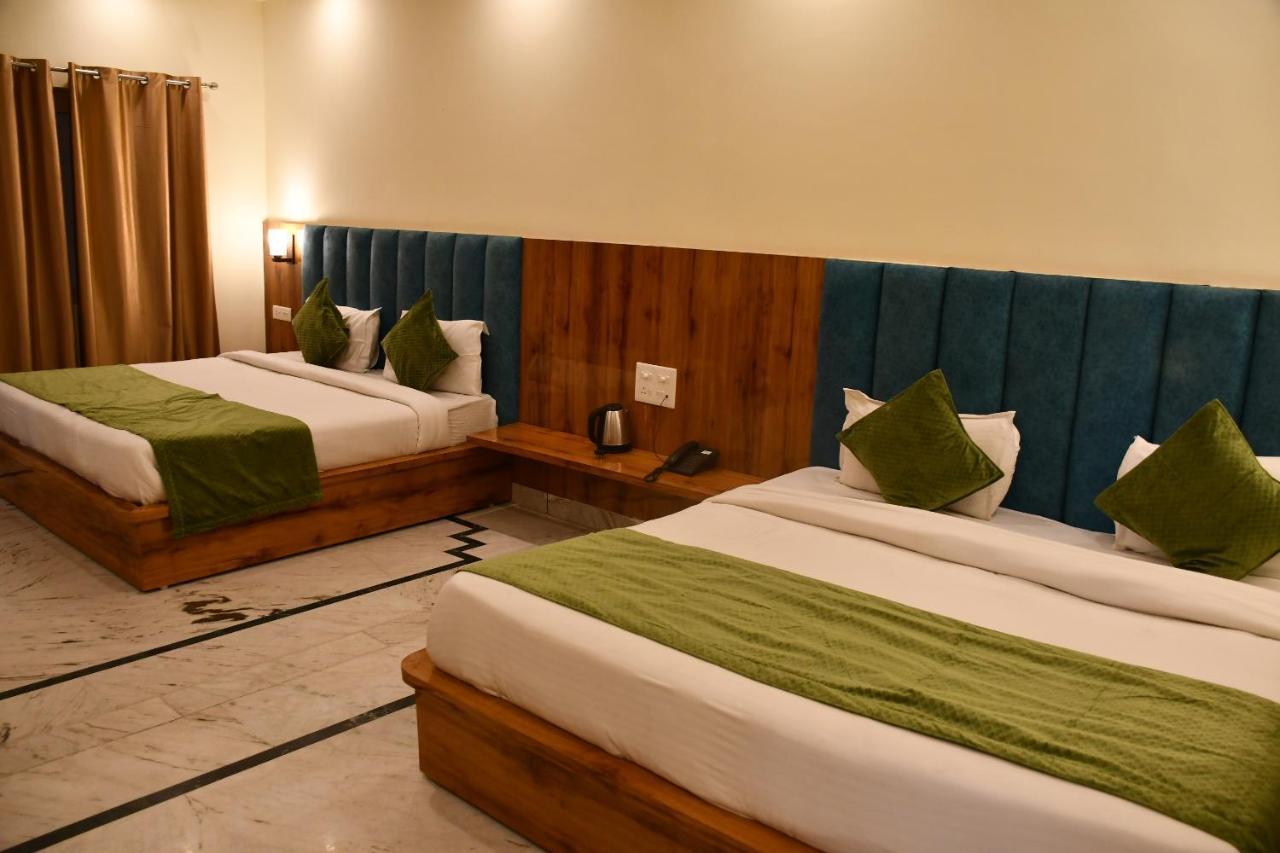 רישיקש Shivansh Inn Resort מראה חיצוני תמונה