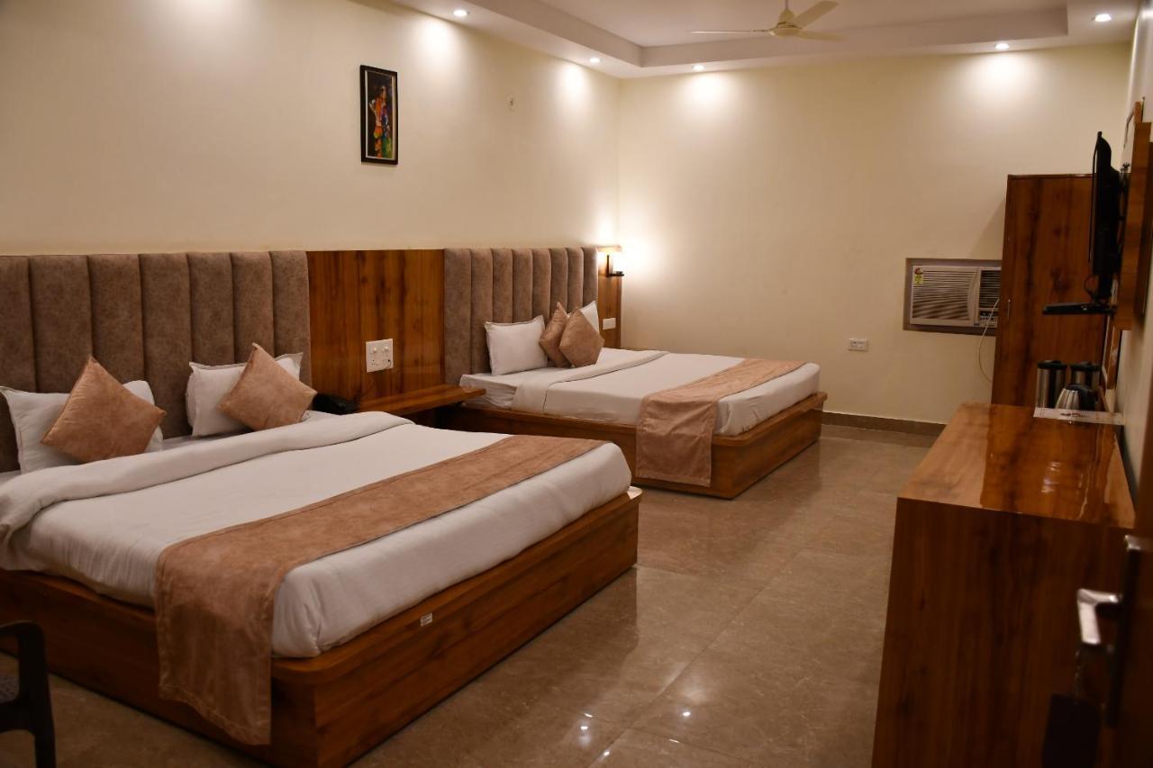 רישיקש Shivansh Inn Resort מראה חיצוני תמונה